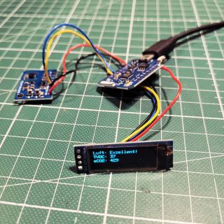 Neues Spielzeug in der Werkstatt! 🛠 Heute teste ich die ENS160 / AHT2x CO2-Module für smarte Luftqualitätsmessungen. 🔍 Bislang sieht das sehr vielversprechend aus! #Elektronik #Smarthome #Luftqualität #CO2Sensor #Maker #DIY"